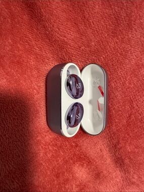 Back Bay Metallic Lavender Earbud Case